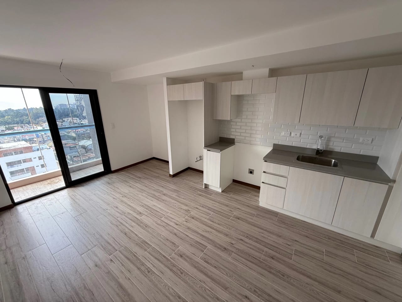 Venta de Apartamento en Zona 10 – Cerca de Diagonal 6, Edificio Nuevo — Apartamento en Venta en Neo Apartamentos, Zona 10, Guatemala, Ciudad — foto 14 de 17