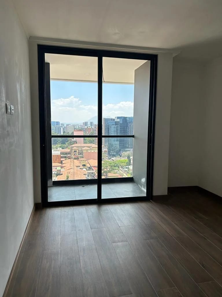 Rento apartamento en Zona 10 EDIFICIO DE LUJO CERCA DE FONTABELLA — Apartamento en Alquiler en Monád, Zona 10, Guatemala, Ciudad — foto 8 de 17