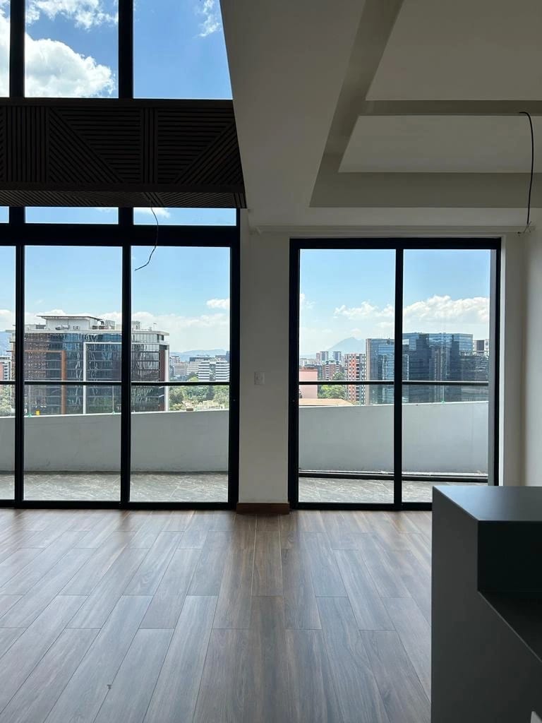 Rento apartamento en Zona 10 EDIFICIO DE LUJO CERCA DE FONTABELLA — Apartamento en Alquiler en Monád, Zona 10, Guatemala, Ciudad — foto 9 de 17