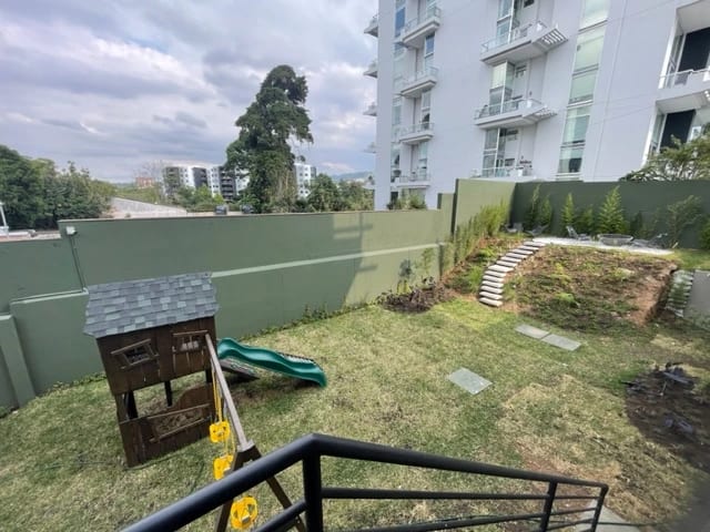 Rento apartamento en Zona 10 CERCA DE OAKLAND MALL — Apartamento en Alquiler en Marques de Oakland, Zona 10, Guatemala, Ciudad — foto 5 de 16