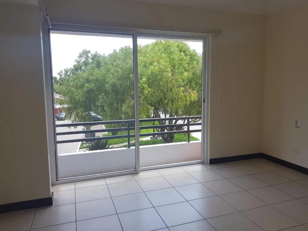 Rento casa en Zona 16 SAN ISIDRO CONDOMINIO EXCLUSIVO — Casa en Alquiler en Ensenada de San Isidro, Zona 16, Guatemala, Ciudad — foto 5 de 16