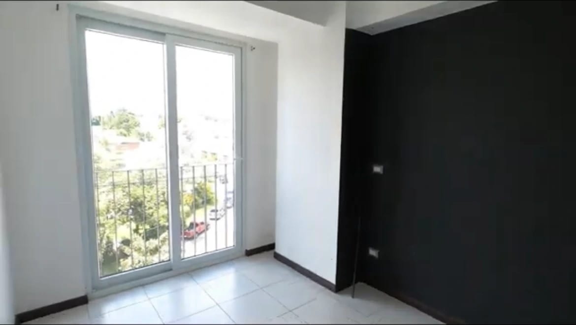 Vendo apartamento en Zona 7 REMATE BANCARIO FINANCIAMIENTO — Apartamento en Venta en Zona 7, Guatemala, Ciudad — foto 13 de 17