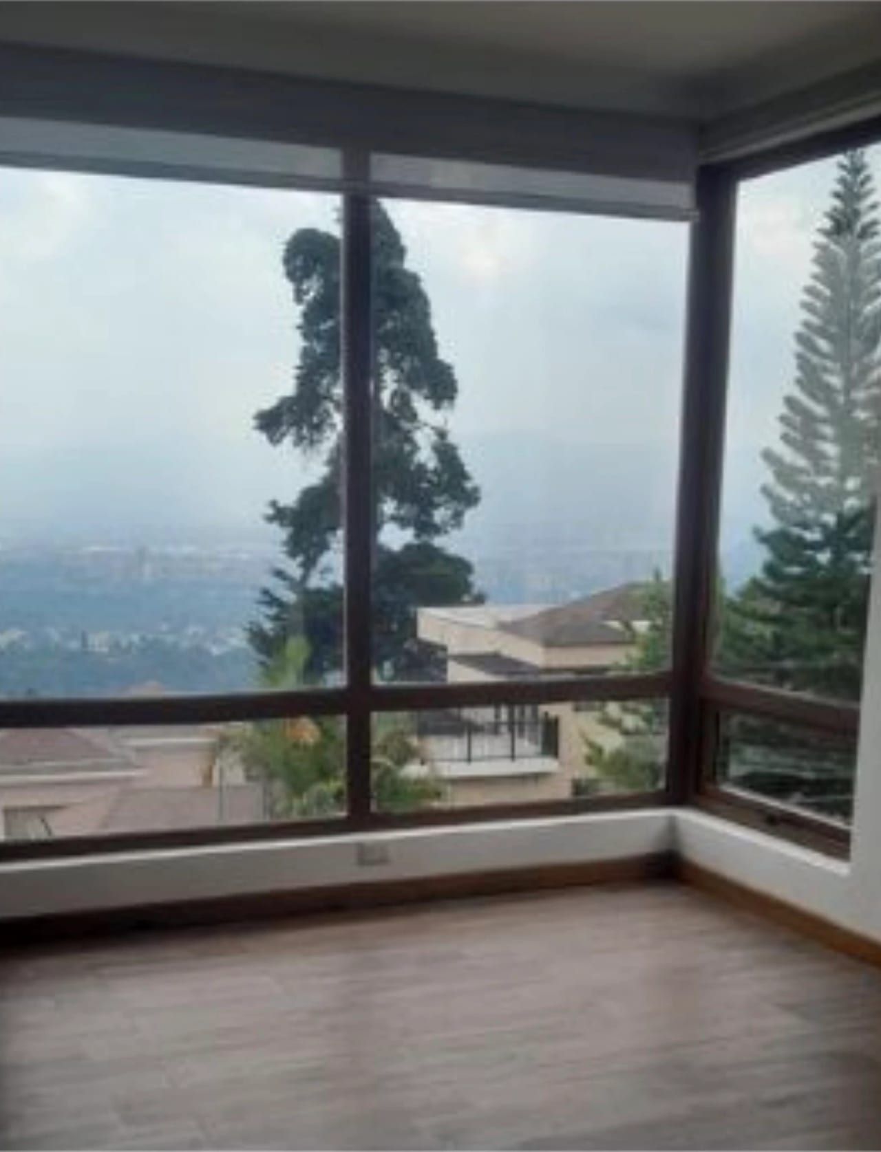Rento casa en Carretera a El Salvador KM. 12 CONDOMINIO EXCLUSIVO — Casa en Alquiler en Alto Valle, Carretera a El Salvador, Guatemala, Ciudad — foto 5 de 10