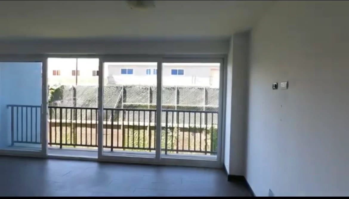 Vendo apartamento cerca de El Naranjo REMATE BANCARIO — Apartamento en Venta en Zona 4 Mixco, Guatemala, Ciudad — foto 3 de 17
