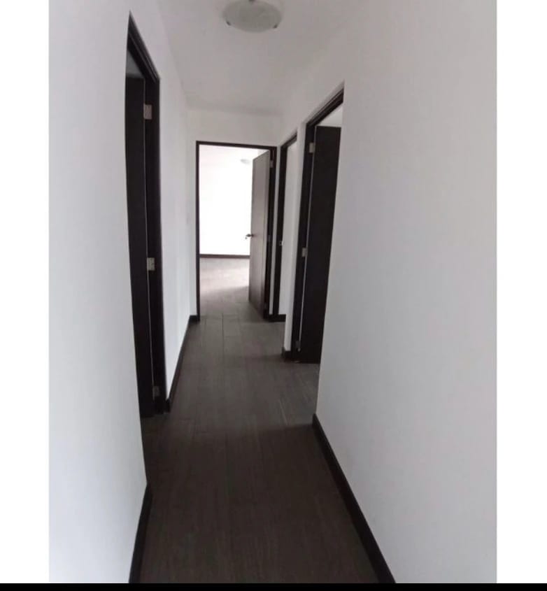 Vendo apartamento cerca de El Naranjo REMATE BANCARIO — Apartamento en Venta en Zona 4 Mixco, Guatemala, Ciudad — foto 14 de 17