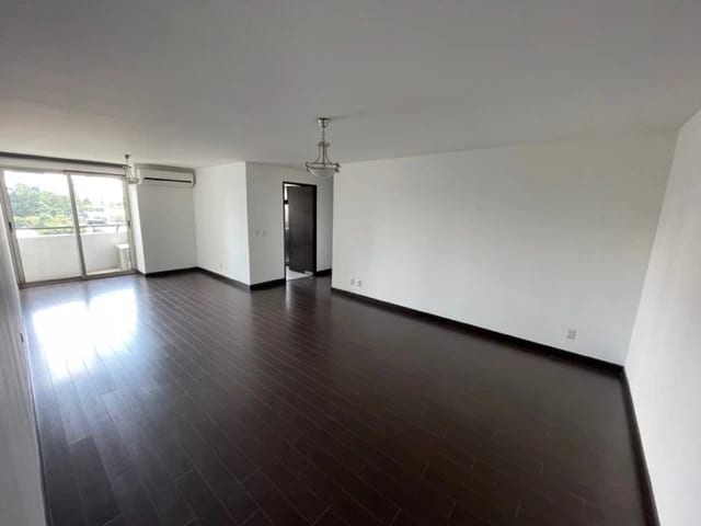 Rento apartamento en Zona 14 EDIFICIO CON PISCINA, GYM Y AREAS VERDES — Apartamento en Alquiler en Attica, Zona 14, Guatemala, Ciudad — foto 9 de 17
