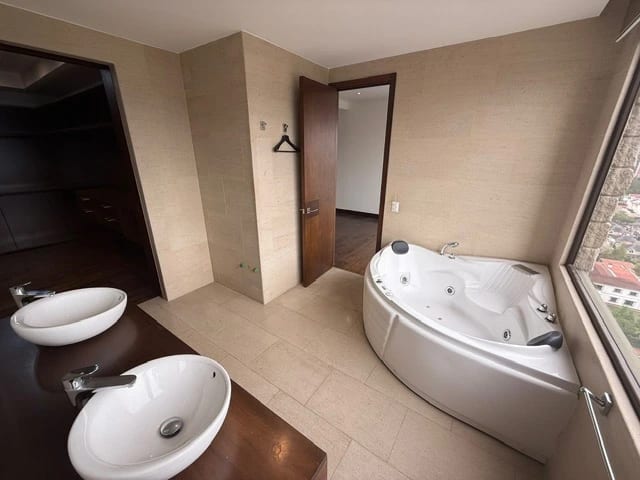 Rento Apartamento Tiffany 5ta Avenida — Apartamento en Alquiler en Tiffany 5ta Avenida, Zona 14, Guatemala, Ciudad — foto 9 de 17
