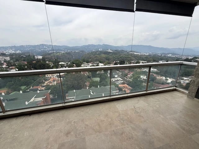 Rento Apartamento Tiffany 5ta Avenida — Apartamento en Alquiler en Tiffany 5ta Avenida, Zona 14, Guatemala, Ciudad — foto 16 de 17