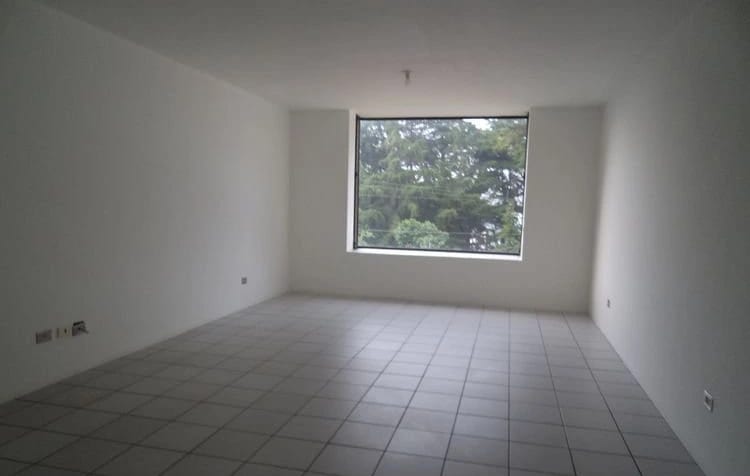 KM. 16.5 Sobre Carretera a el Salvador Rento Apto. Amplio — Apartamento en Alquiler en Arrazola II, Carretera a El Salvador, Guatemala, Ciudad — foto 7 de 17