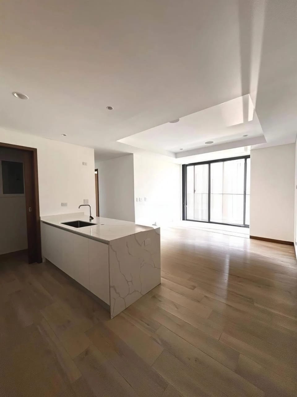Apartamento en Renta en Zona 10 EDIFICIO FERRE DIEZ Z.10 — Apartamento en Alquiler en Ferré Diez, Zona 10, Guatemala, Ciudad — foto 11 de 17