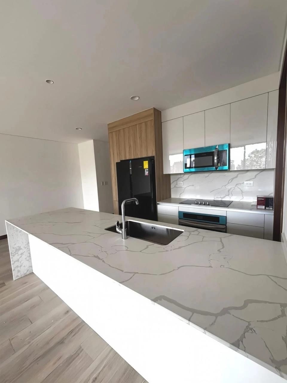 Rento apartamento en Zona 10 EDIFICIO NUEVO Y EXCLUSIVO — Apartamento en Alquiler en Ferré Diez, Zona 10, Guatemala, Ciudad — foto 14 de 17