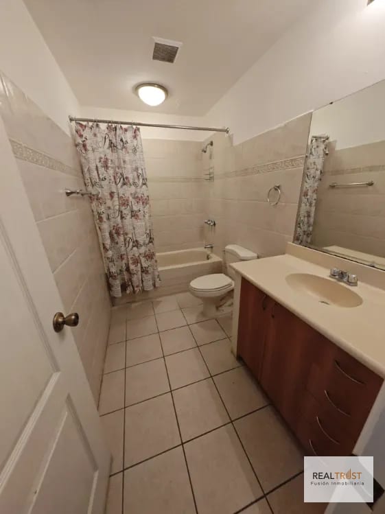 En renta Apartamento Edificio Santorini Américas Zona 14 — Apartamento en Alquiler en Zona 14, Guatemala, Ciudad — foto 12 de 12
