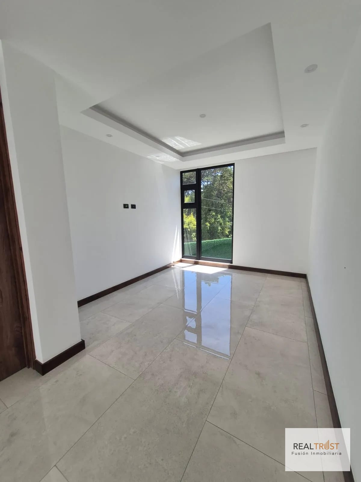 Casa para Estrenar en Arrazola 1 — Casa en Venta en Carretera a El Salvador, Guatemala, Ciudad — foto 10 de 17