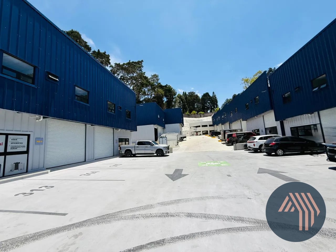 Venta de Ofibodega - KM 13 Santa Rosalia, Carr. al Salvador — Bodega / Ofibodega en Venta en km 11-15, Carretera a El Salvador, Guatemala, Ciudad — foto 1 de 13
