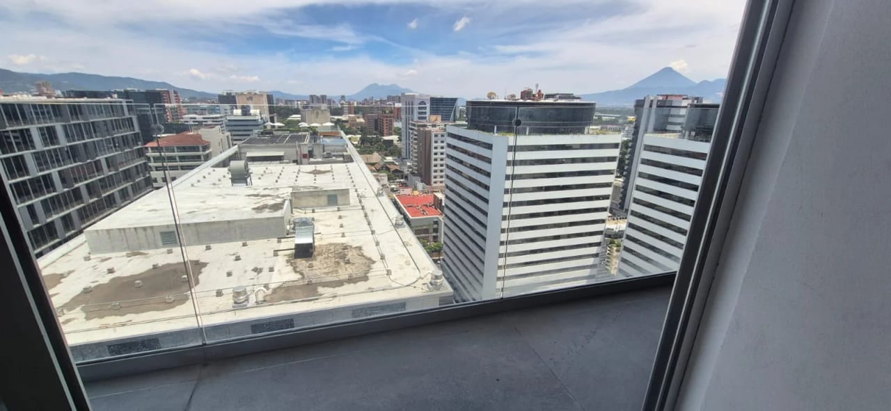 Alquiler de Apartamento en Avia Zona 10 — Apartamento en Alquiler en Avia, Zona 10, Guatemala, Ciudad — foto 8 de 8