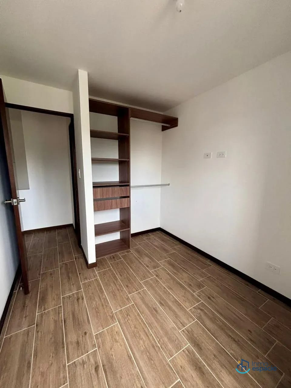 Apartamento Dúplex en Venta |Zona 4 de Mixco — Apartamento en Venta en Zona 4 Mixco, Guatemala, Ciudad — foto 2 de 17
