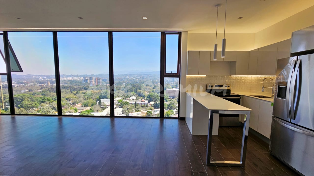 Diagoseis z10 RENTA apto 2 hab 2.5 baños increible vista — Apartamento en Alquiler en Diagoseis, Zona 10, Guatemala, Ciudad — foto 2 de 11