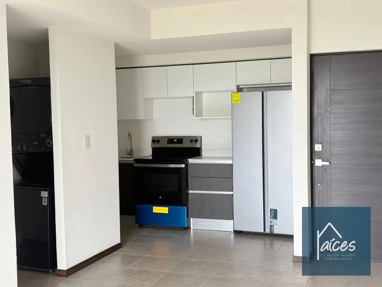 Apartamento en Renta INITI zona 12 cerca de Colegios Liceo Javier y Monte María — Apartamento en Alquiler en Zona 12, Guatemala, Ciudad — foto 6 de 17