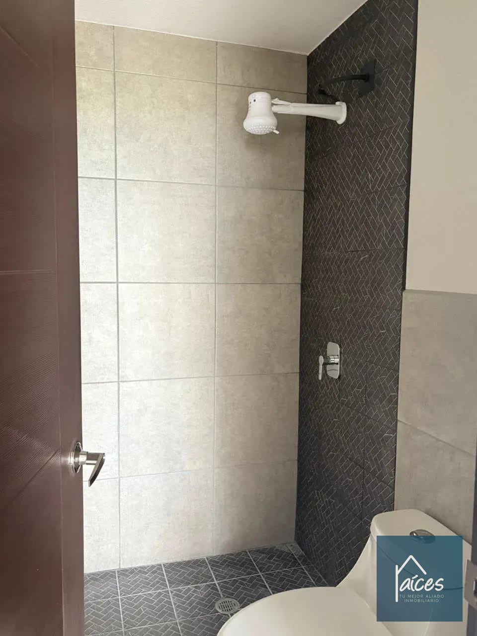 Apartamento en Renta INITI zona 12 cerca de Colegios Liceo Javier y Monte María — Apartamento en Alquiler en Zona 12, Guatemala, Ciudad — foto 11 de 17