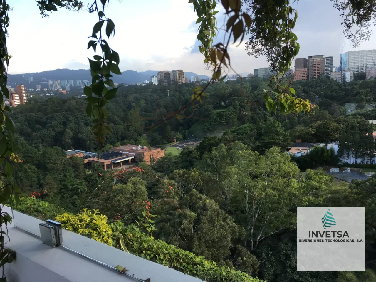 Apartamento Tipo Loft en Venta Zona 10 Fabra — Apartamento en Venta en Fabra, Zona 10, Guatemala, Ciudad — foto 14 de 16