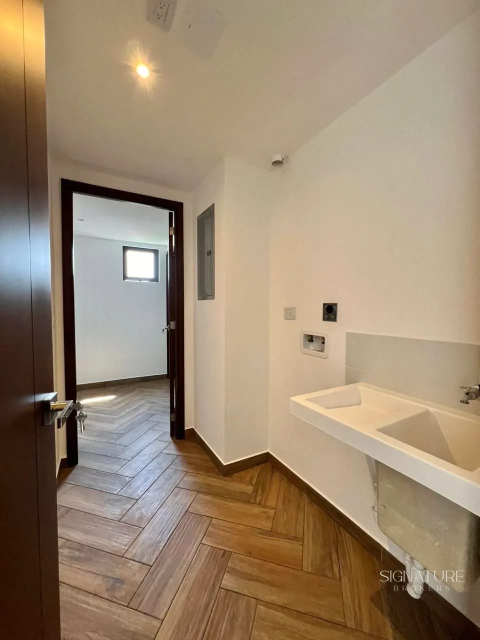 Apartamento en Renta en Naori - zona 10 — Apartamento en Alquiler en Zona 10, Guatemala, Ciudad — foto 11 de 12