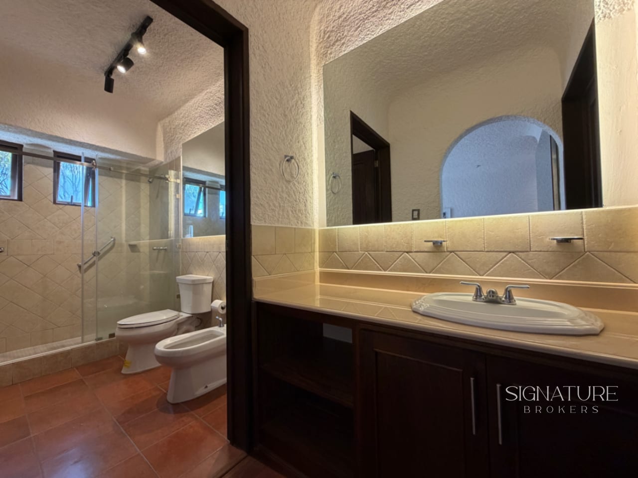 Apartamento amueblado en renta - Mediterranium, Vista Hermosa I Z.15 — Apartamento en Alquiler en Mediterranium, Zona 15, Guatemala, Ciudad — foto 10 de 12