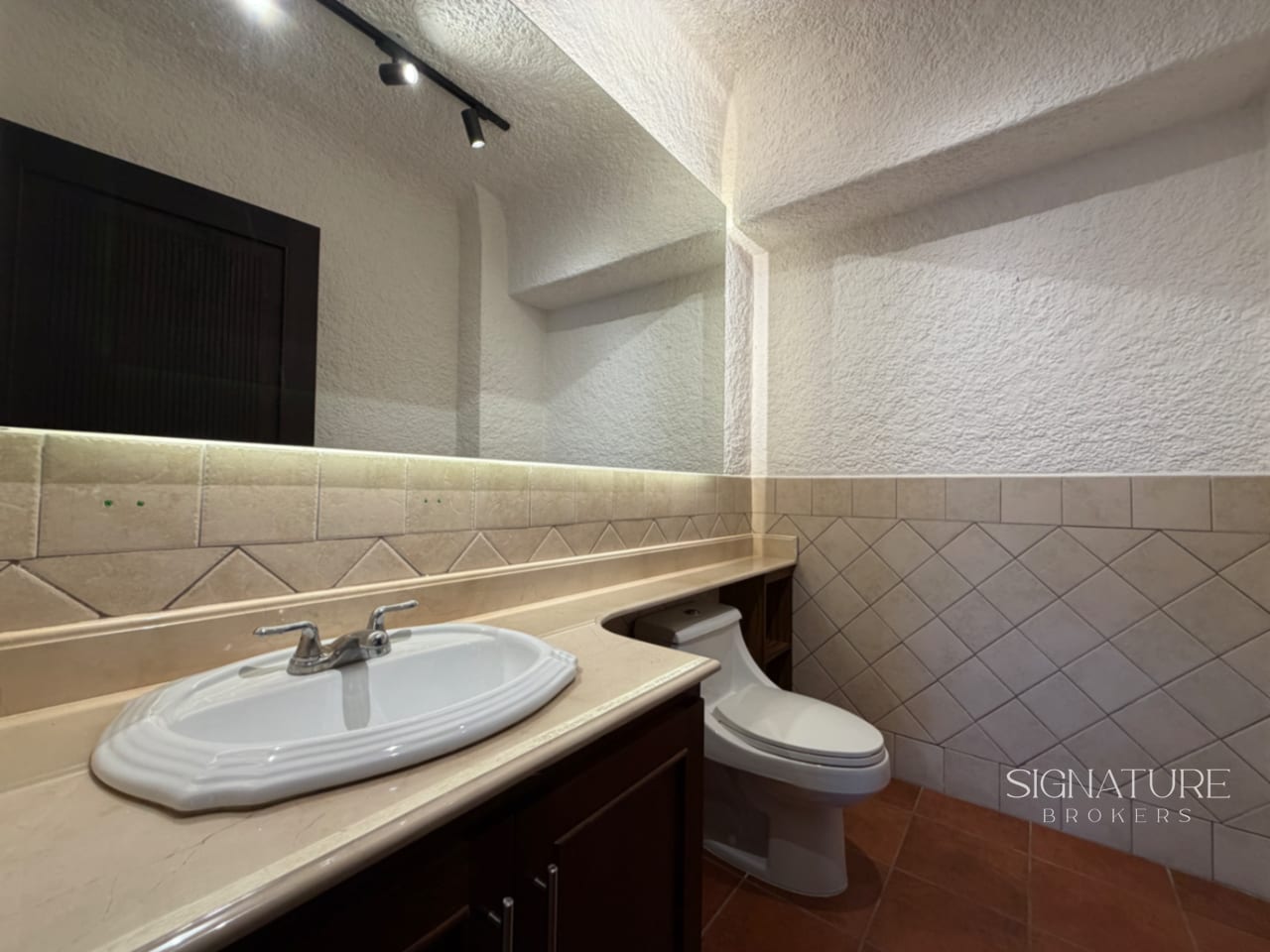 Apartamento amueblado en renta - Mediterranium, Vista Hermosa I Z.15 — Apartamento en Alquiler en Mediterranium, Zona 15, Guatemala, Ciudad — foto 12 de 12
