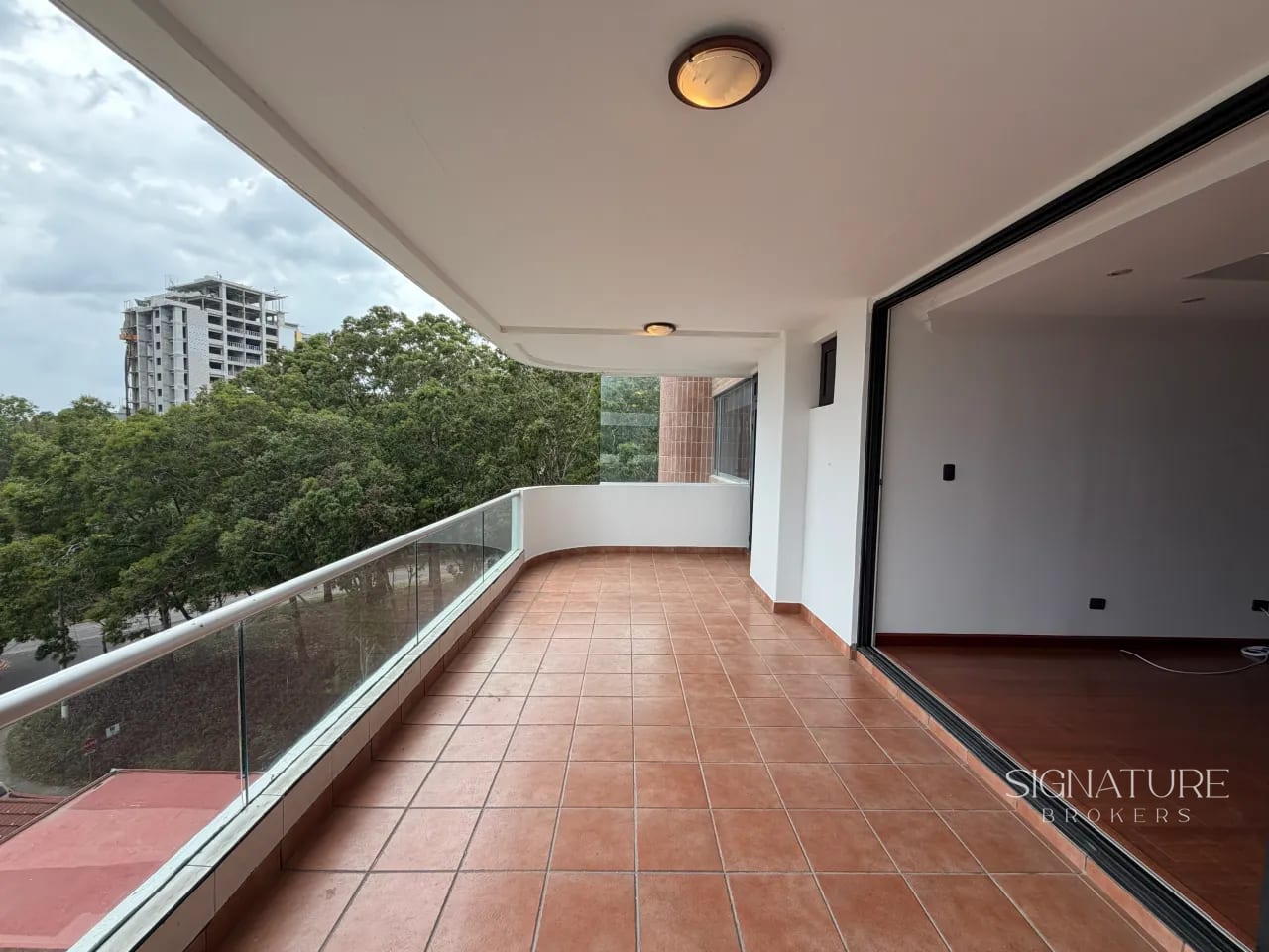 Apartamento en venta - Marqués del Valle, Z.14 — Apartamento en Alquiler en Zona 14, Guatemala, Ciudad — foto 2 de 16