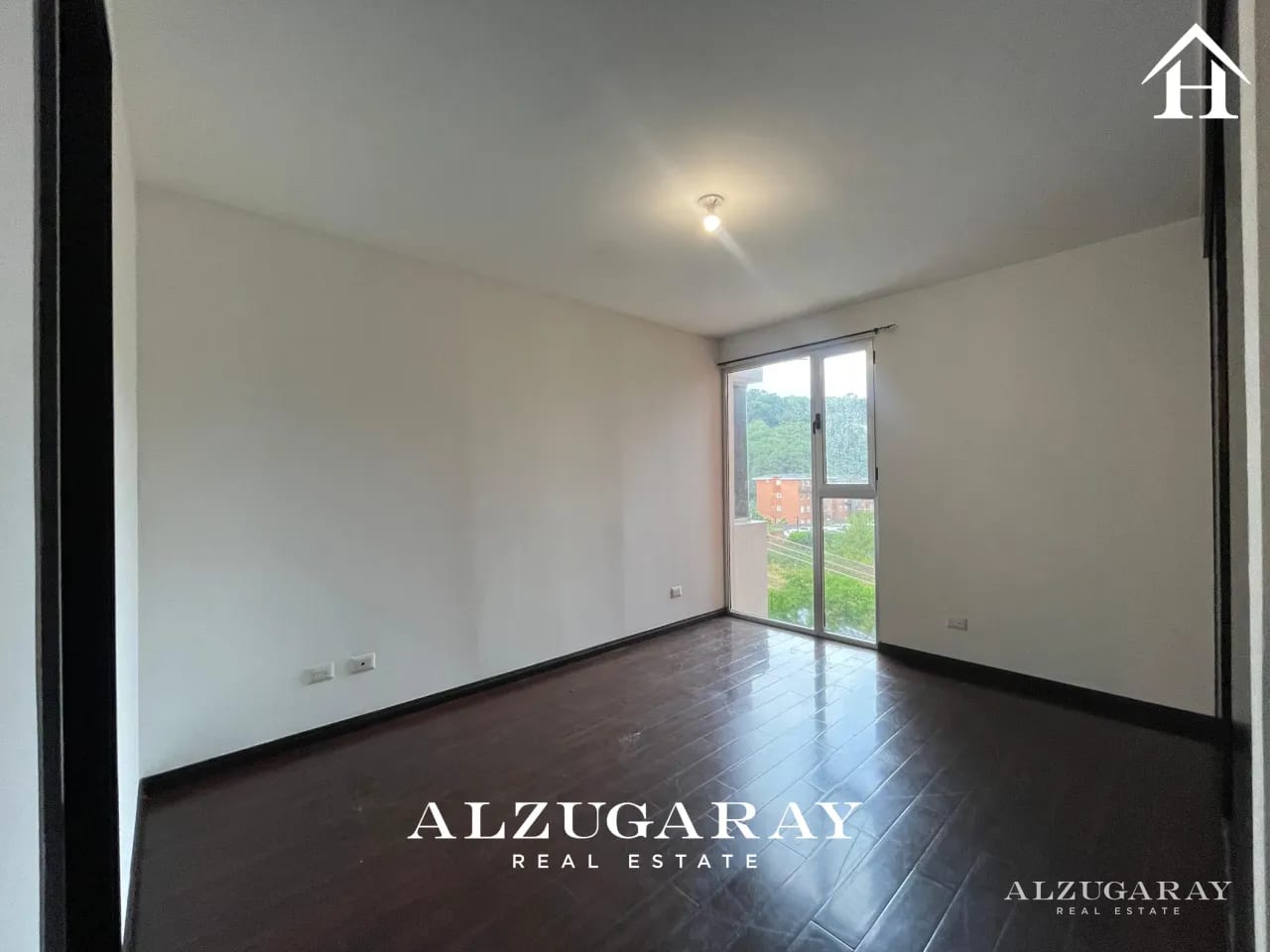 Apto Amplio y Moderno C/vista -2 Hab. / Nueva Caledonia Z. 16 — Apartamento en Venta en Nueva Caledonia, Zona 16, Guatemala, Ciudad — foto 7 de 14