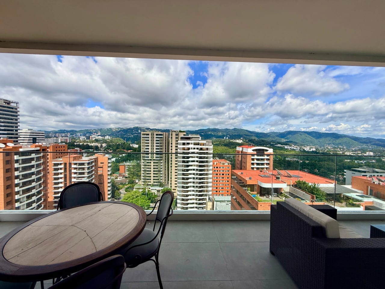 Vendo apartamento en edificio Echo zona 14 — Apartamento en Venta en Zona 14, Guatemala, Ciudad — foto 8 de 17