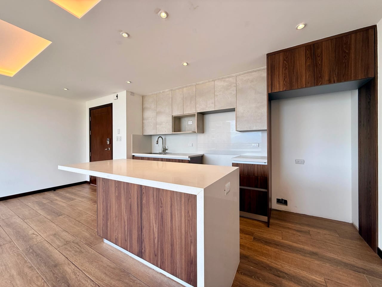 Vendo apartamento en Astorga zona 13 — Apartamento en Venta en Zona 13, Guatemala, Ciudad — foto 2 de 17
