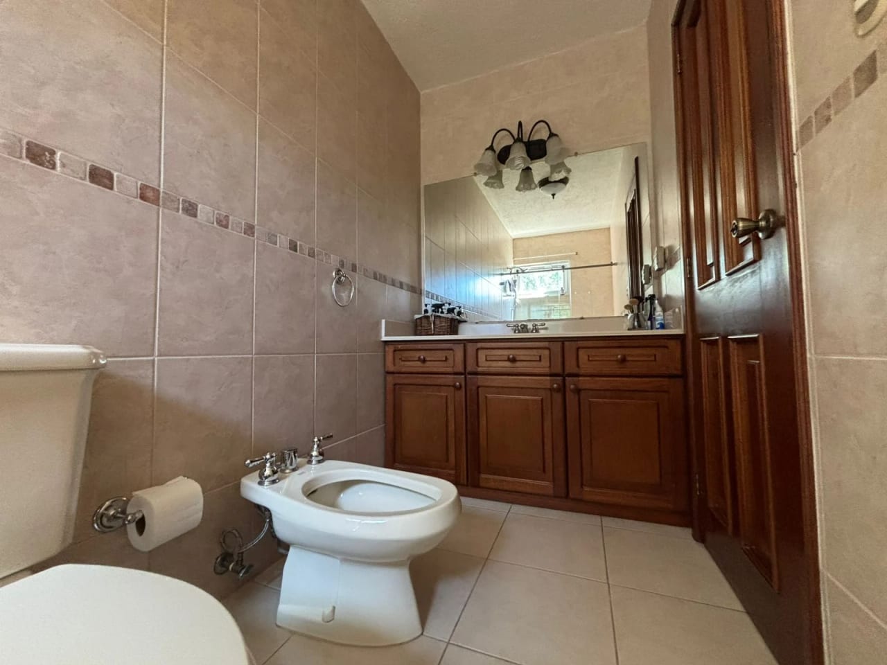 Vendo casa en Colinas de Cstel km 20 Fraijanes — Casa en Venta en Carretera a El Salvador, Guatemala, Ciudad — foto 14 de 17