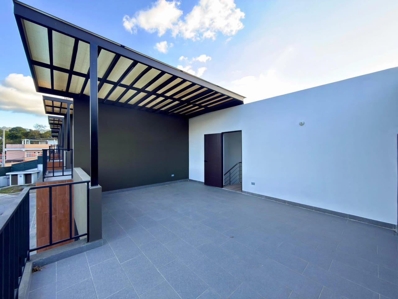 Alquilo casa en condominio Laureles zona 16 — Casa en Alquiler en Zona 16, Guatemala, Ciudad — foto 15 de 17
