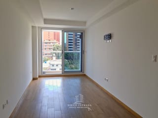 Apartamento en Zona 10, 2 dormitorios — Apartamento en Alquiler en City Haus, Zona 10, Guatemala, Ciudad — miniatura 10 de 13
