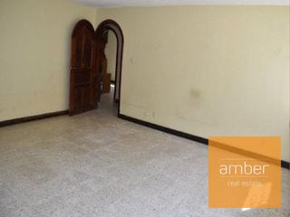 Casa para remodelar en zona 16 — Casa en Venta en Zona 16, Guatemala, Ciudad — miniatura 2 de 9