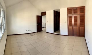 Casa en Venta Villas de Santa Monica km 16.5 CES — Casa en Venta en Carretera a El Salvador, Guatemala, Ciudad — miniatura 3 de 12