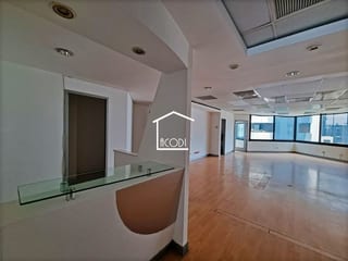 Oficina en Zona 10 — Oficina en Alquiler en Zona 10, Guatemala, Ciudad — miniatura 3 de 3