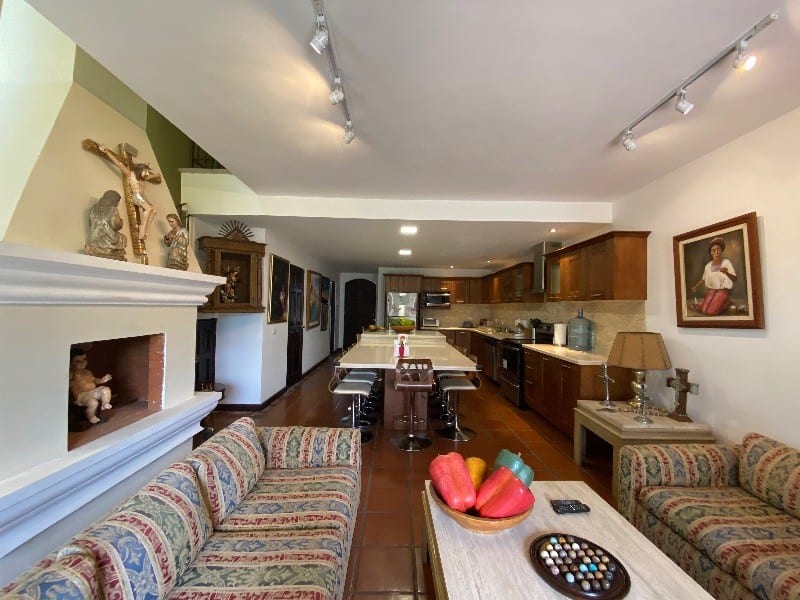 Casa en venta en Antigua condominio Santa Delfina — Casa en Venta en Antigua, Sacatepéquez — foto 1 de 16