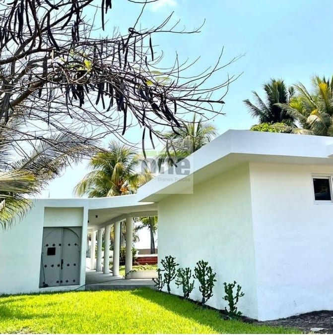 MONTERRICO casa a orilla de playa con Piscina — Casa vacacional en Venta en Taxisco, Santa Rosa — foto 4 de 11