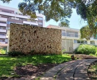 Casa Amplia con 20 Parqueos Zona 15 — Casa en Alquiler en Zona 15, Guatemala, Ciudad — miniatura 3 de 3