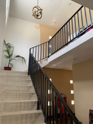 Casa en venta en Club de Golf Alta Vista — Casa en Venta en Carretera a El Salvador, Guatemala, Ciudad — miniatura 2 de 17