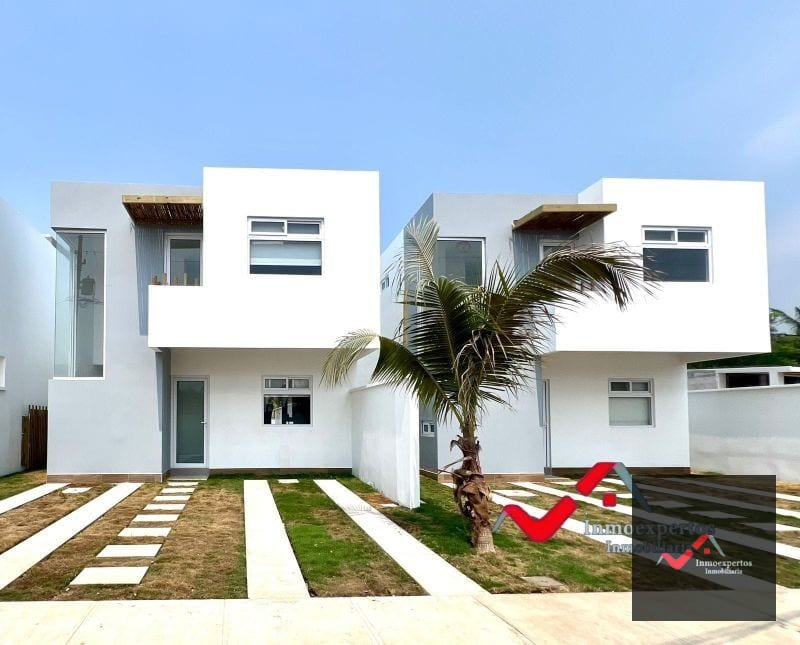 Casas Vacacionales en Venta Cerca del Paredón a 1km de Juan Gaviota Completamente Amuebladas — Casa vacacional en Venta en Sipacate, Escuintla — foto 1 de 12