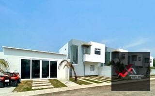 Casas Vacacionales en Venta Cerca del Paredón a 1km de Juan Gaviota Completamente Amuebladas — Casa vacacional en Venta en Sipacate, Escuintla — miniatura 12 de 12