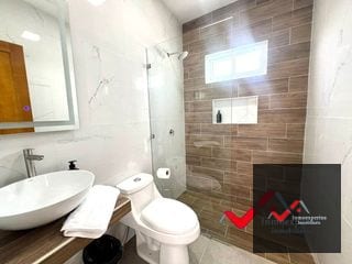 Casas Vacacionales en Venta Cerca del Paredón a 1km de Juan Gaviota Completamente Amuebladas — Casa vacacional en Venta en Sipacate, Escuintla — miniatura 8 de 12