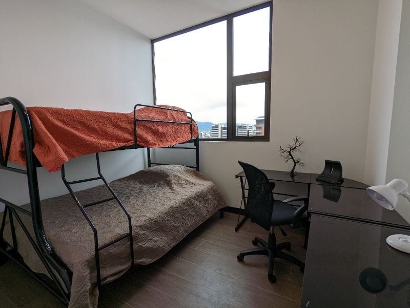 Apartamento en Venta/Renta completamente Equipado y Decorado en Edificio Diagoseis zona 10 — Apartamento en Venta en Diagoseis, Zona 10, Guatemala, Ciudad — foto 15 de 16