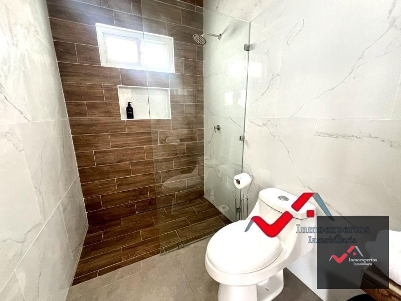 Casa de Playa en Venta Cerca del Paredón a 1km de Juan Gaviota Completamente Amuebladas — Casa vacacional en Venta en Escuintla, Escuintla — foto 9 de 15