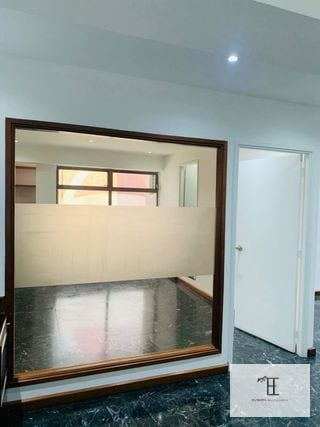 Oficina en venta zona 10 sobre diagonal 6 frente a Oakland Place — Oficina en Venta en Zona 10, Guatemala, Ciudad — miniatura 3 de 13