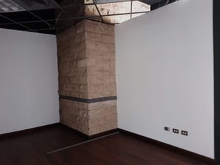 Oficina en renta ubicada en Murano Center zona 10 — Oficina en Alquiler en Murano Center, Zona 10, Guatemala, Ciudad — miniatura 9 de 11