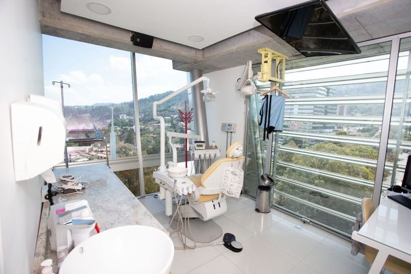 Exclusiva Clínica Dental, Oficina, Otros — Clínica en Venta en Zona 15, Guatemala, Ciudad — foto 2 de 7