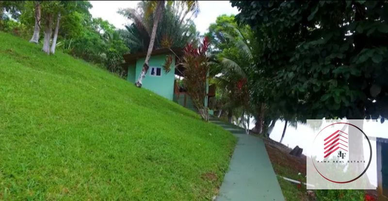 En Venta Dos Hermosas y Soñadas Cabañas en Rio Dulce Livingston Ízabal — Casa vacacional en Venta en Río dulce, Izabal — foto 2 de 17